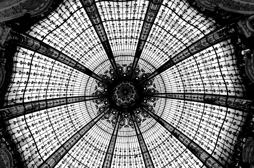 La gran cúpula de Galeries Lafayette en París, Francia. Andrea Barsacchi