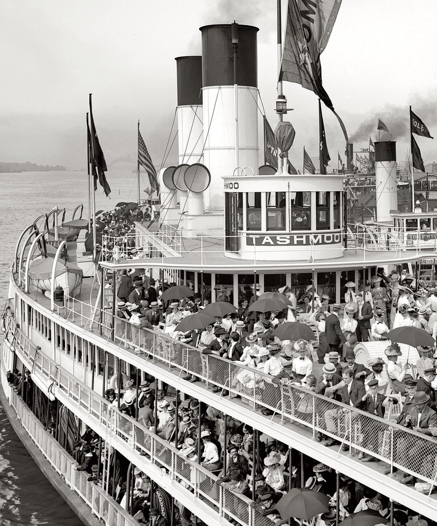 Excursionistas en el vapor Tashmoo. Shorpy