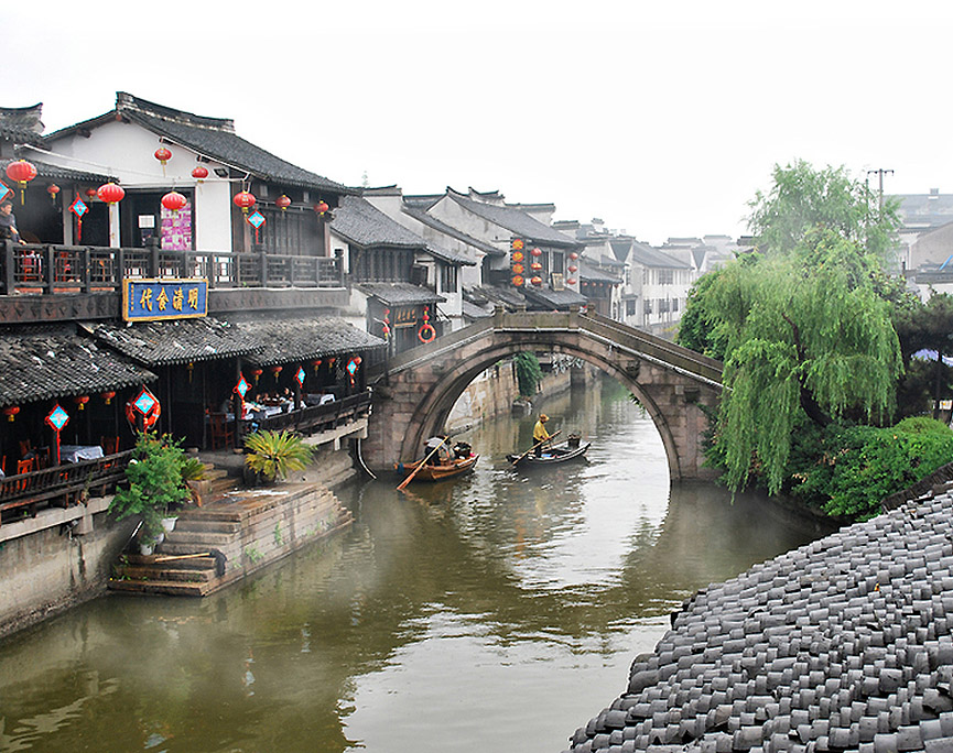 Xitang tiene cuatro puentes importantes y este es uno de ellos. Ming G