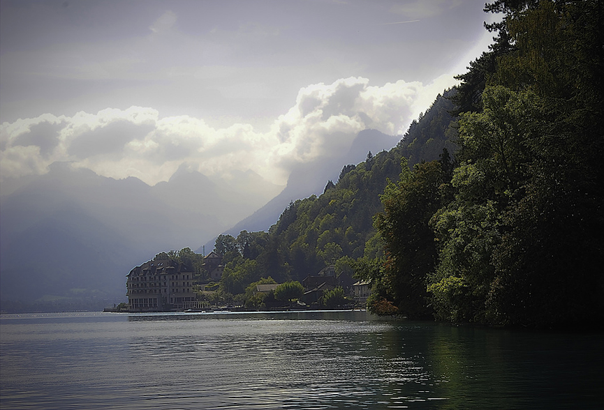 Lago Annecy. Claude Delrieu