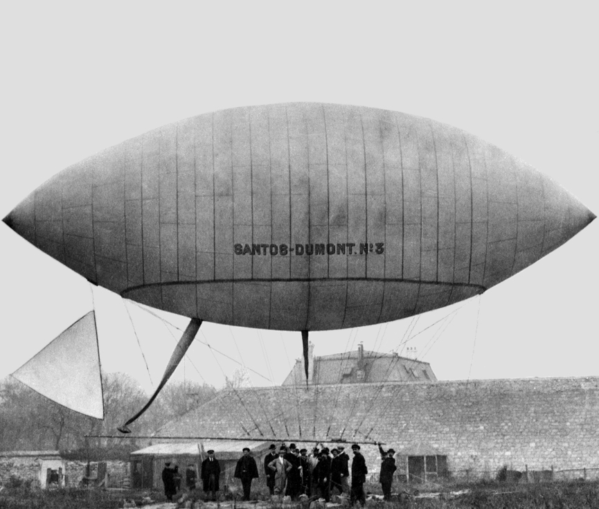 Dirigible nº 3 de Alberto Santos-Dumont. Wikipedia