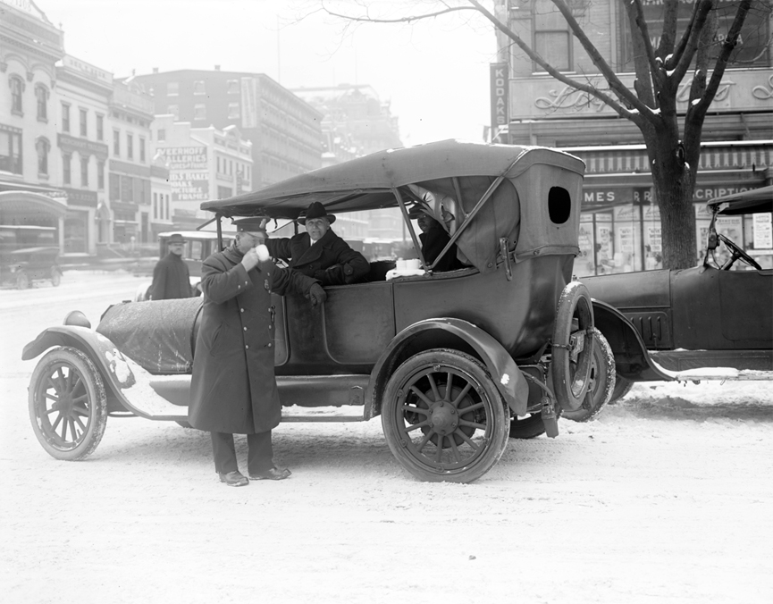 Cafetería movil, 1919. Biblioteca del Congreso