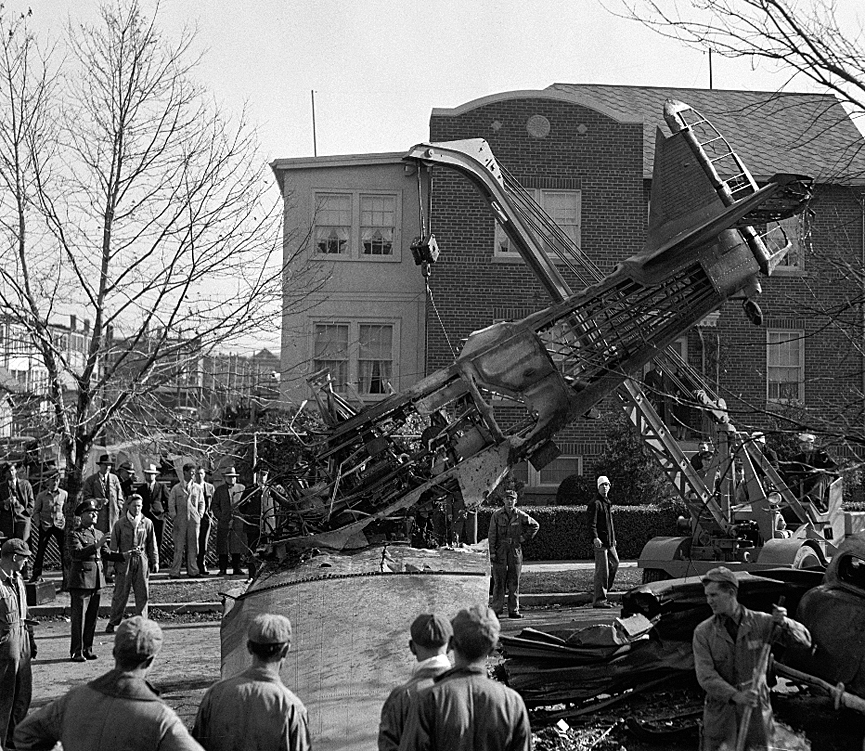 Accidente de aviacion. Washington, 1938. Biblioteca del Congreso