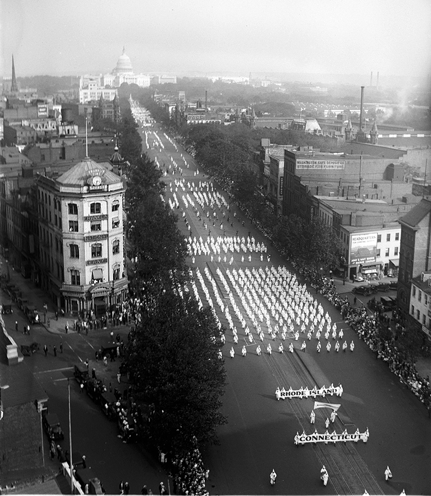 Demostración de fuerza del Ku Klux Klan, 1926. Biblioteca del Congreso