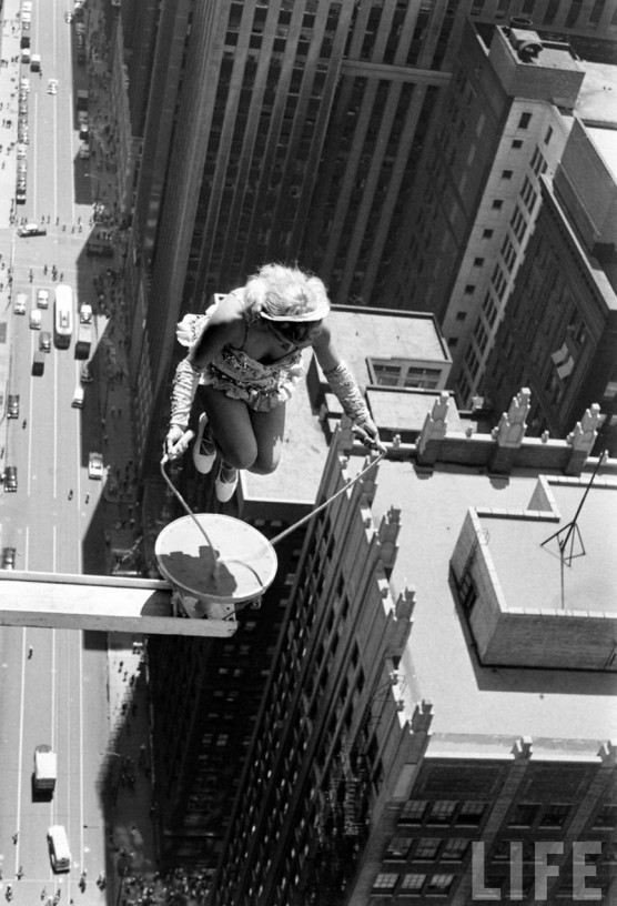 La arriesgada actuación de Benny y Betty Fox